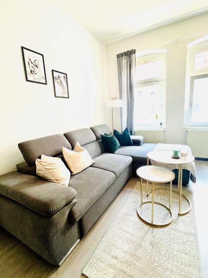 Renoviertes Apartment In Zentraler Lage - Wlan, Smart-Tv, Kueche, Balkon Und Queensize-Bett Fuer 4 Gaeste Erfurt Eksteriør billede